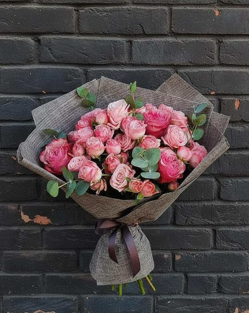 Букет цветов из: Розы в Веселое Адлер