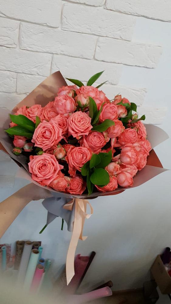 Букет цветов из: Розы в Веселое Адлер