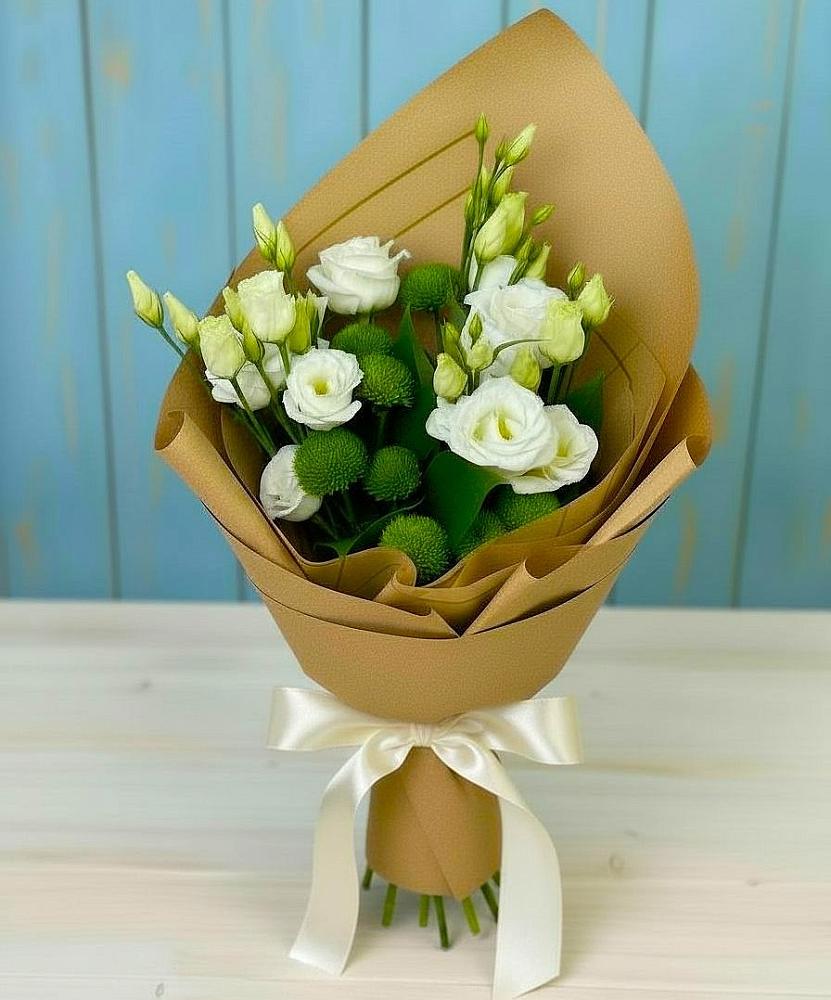 Букет цветов из: Хризантемы и Лизиантусы в Веселое Адлер