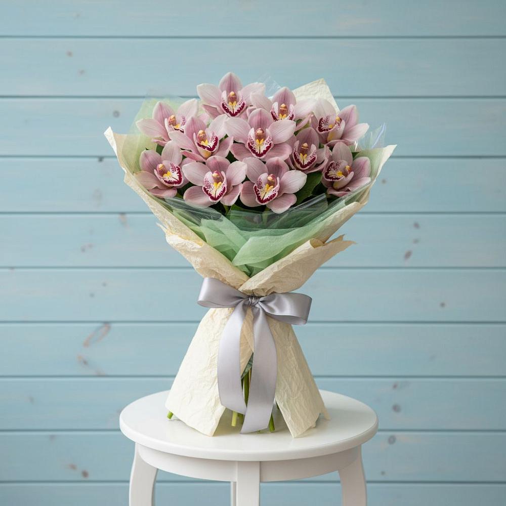 Букет цветов из: Орхидеи и Розы в Веселое Адлер