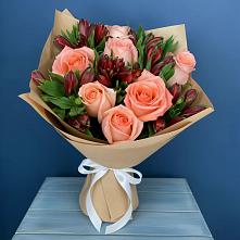 Букет цветов из:  Розы и Альстромерии в Веселое Адлер