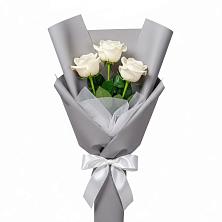 Букет 3 белые розы в Веселое Адлер