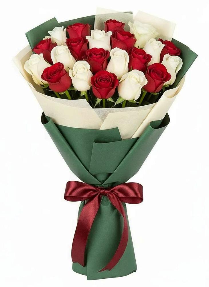 Букет Микс из красных и белых роз в Веселое Адлер