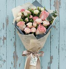 Букет цветов из:  Розы в Веселое Адлер