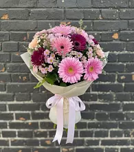 Букет цветов из:  Герберы и Хризантемы в Веселое Адлер