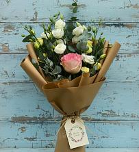 Букет цветов из:  Розы и Лизиантусы в Веселое Адлер